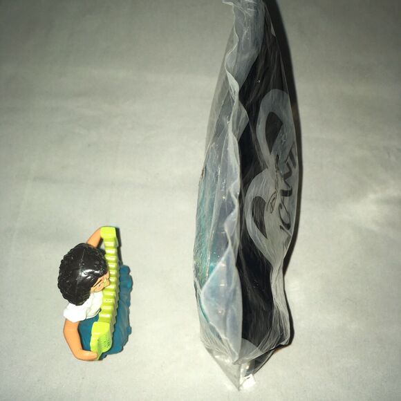 FF Toy McDonald's Disney Sealed New Encanto Mirabel Madrigal + Open Lot Bundle - Picture 5 of 7